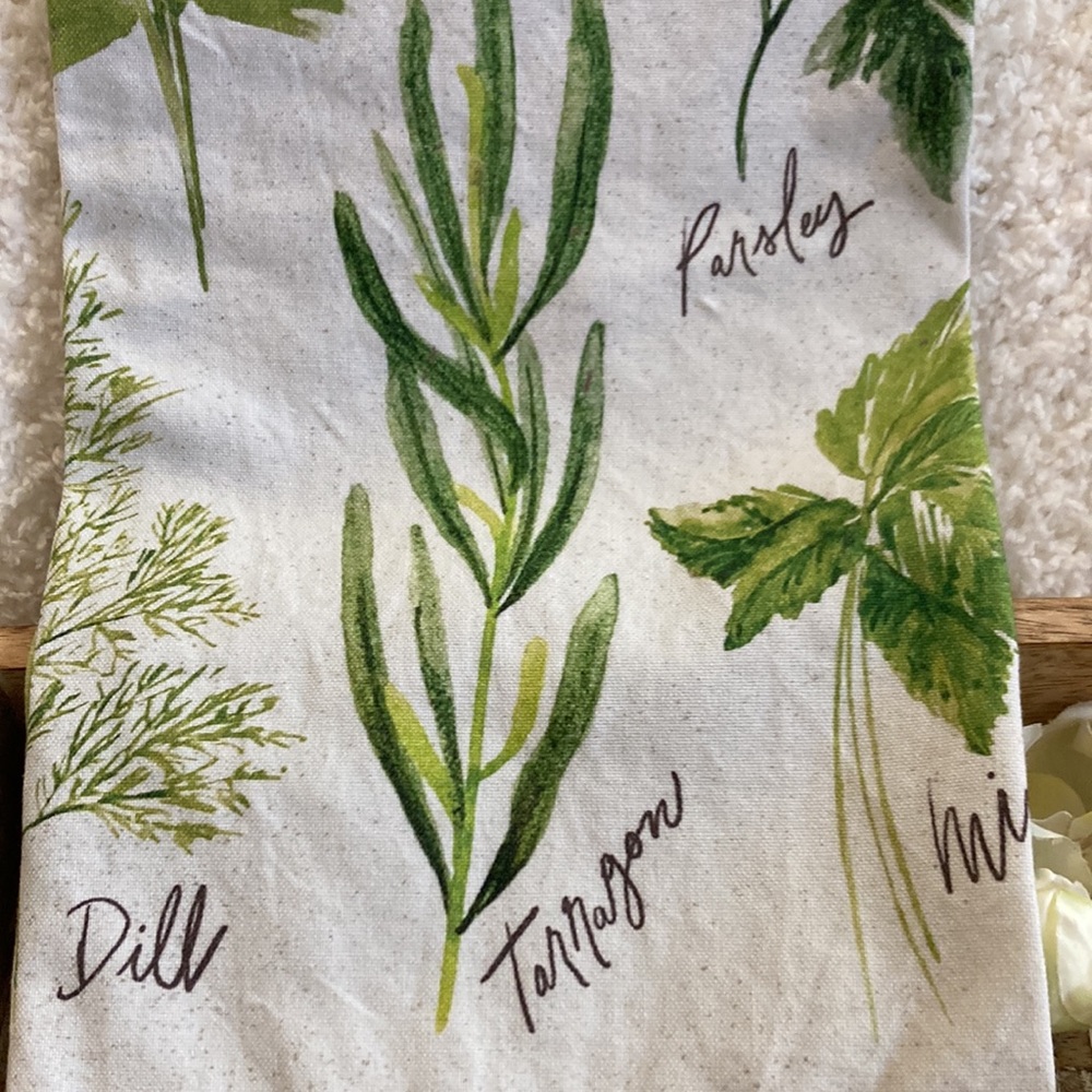 Anthropologie✨Dish✨Towel✨ - Picture 2 of 14